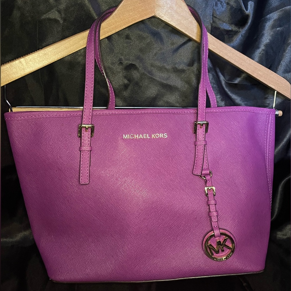 Michael Kors purple saffiano tote purse
